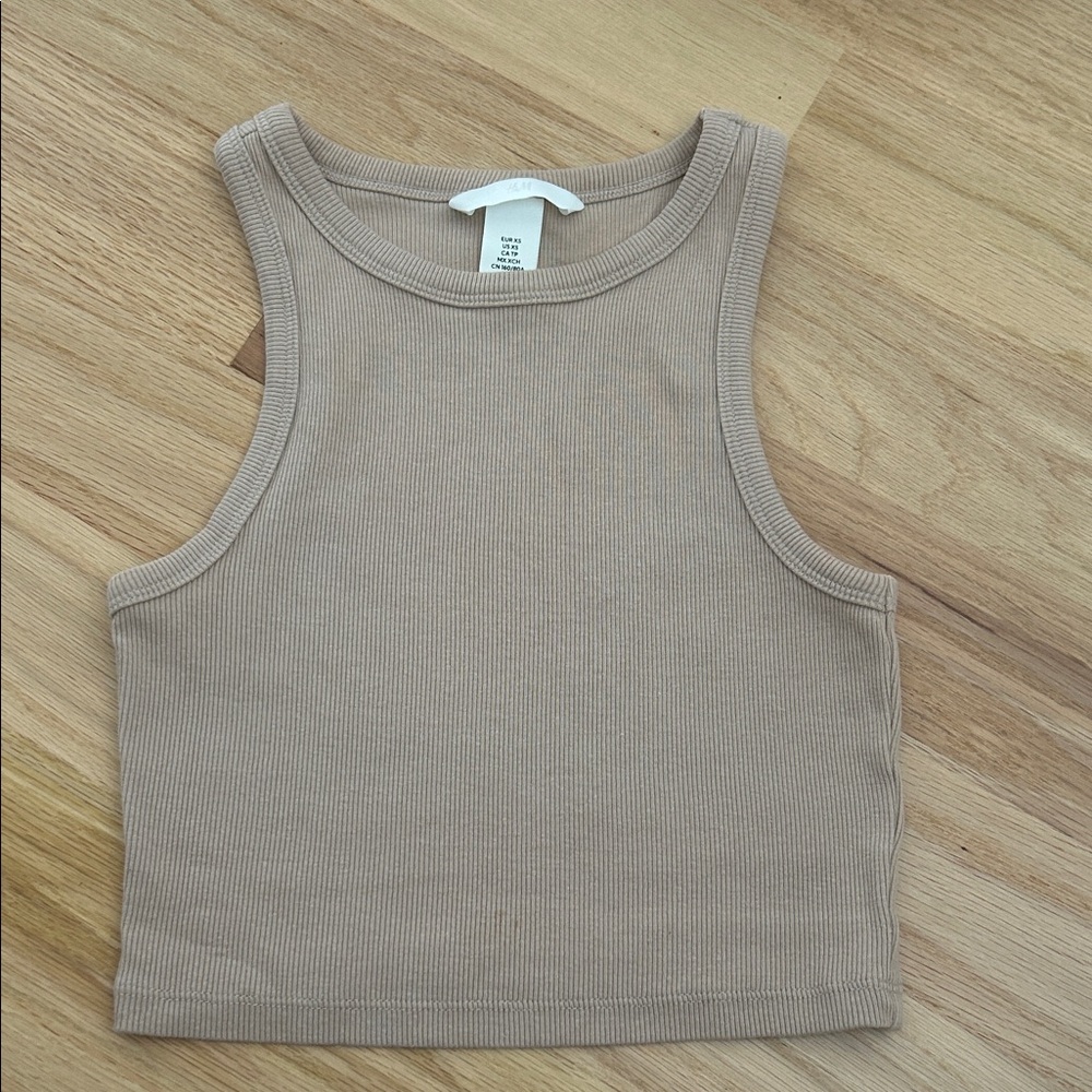 H&M Beige Sleeveless Crop Top